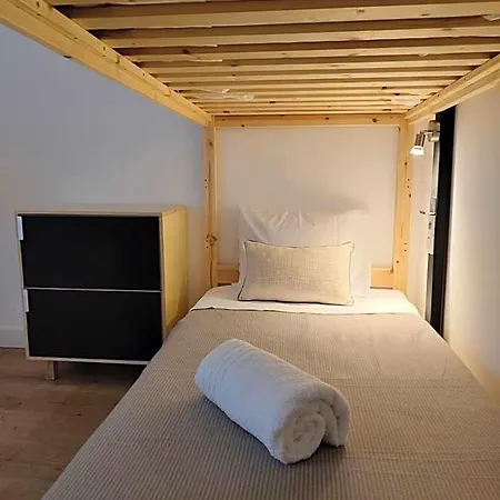 Hostel Urbe Sanchina - &