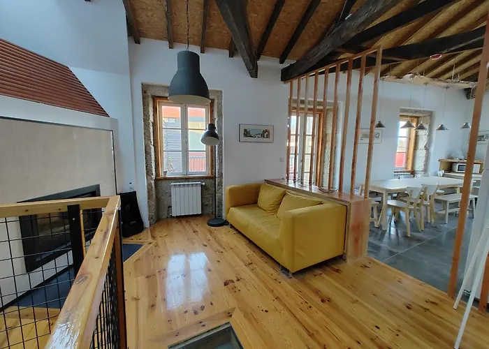 Urbe Sanchina - & * גוארדה