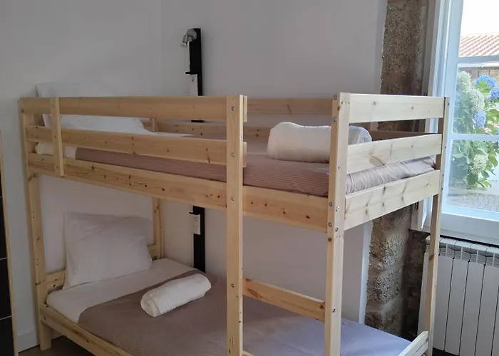 Urbe Sanchina - & אכסניה