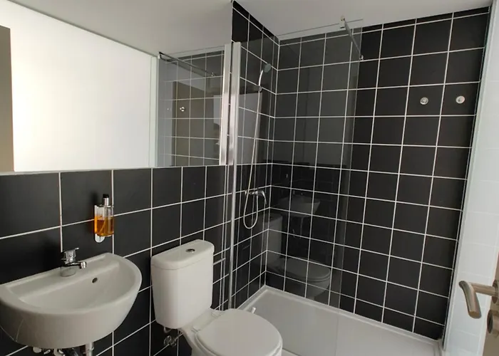 Urbe Sanchina - & * גוארדה