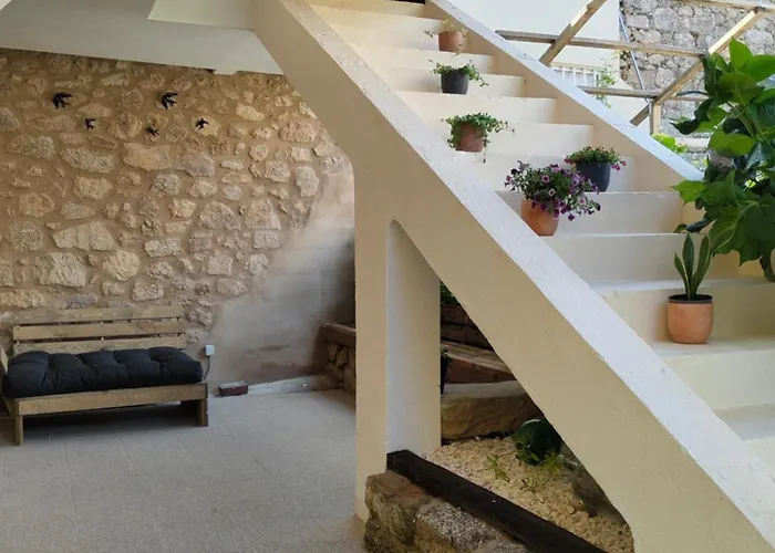 Urbe Sanchina - & אכסניה גוארדה